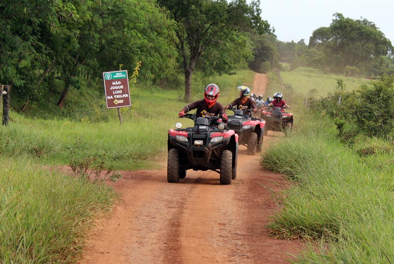 Quadriciclo na Trilha Boiadeira | Natureza Tour | Bonito e Pantanal