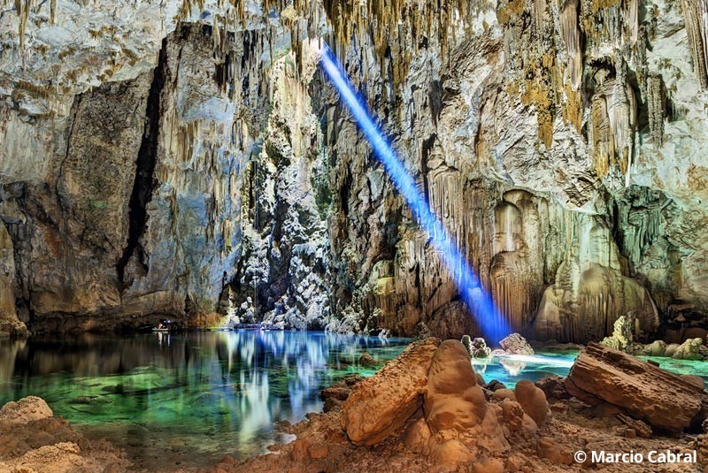 O Abismo Anhumas é não apenas uma maravílha única da natureza, como também um passeio de Flutuação ou Mergulho magnífico | Natureza Tour | Bonito e Pantanal | Foto: Marcio Cabral